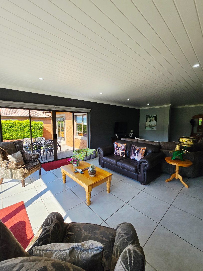 3 Bedroom Property for Sale in Wilkoppies North West